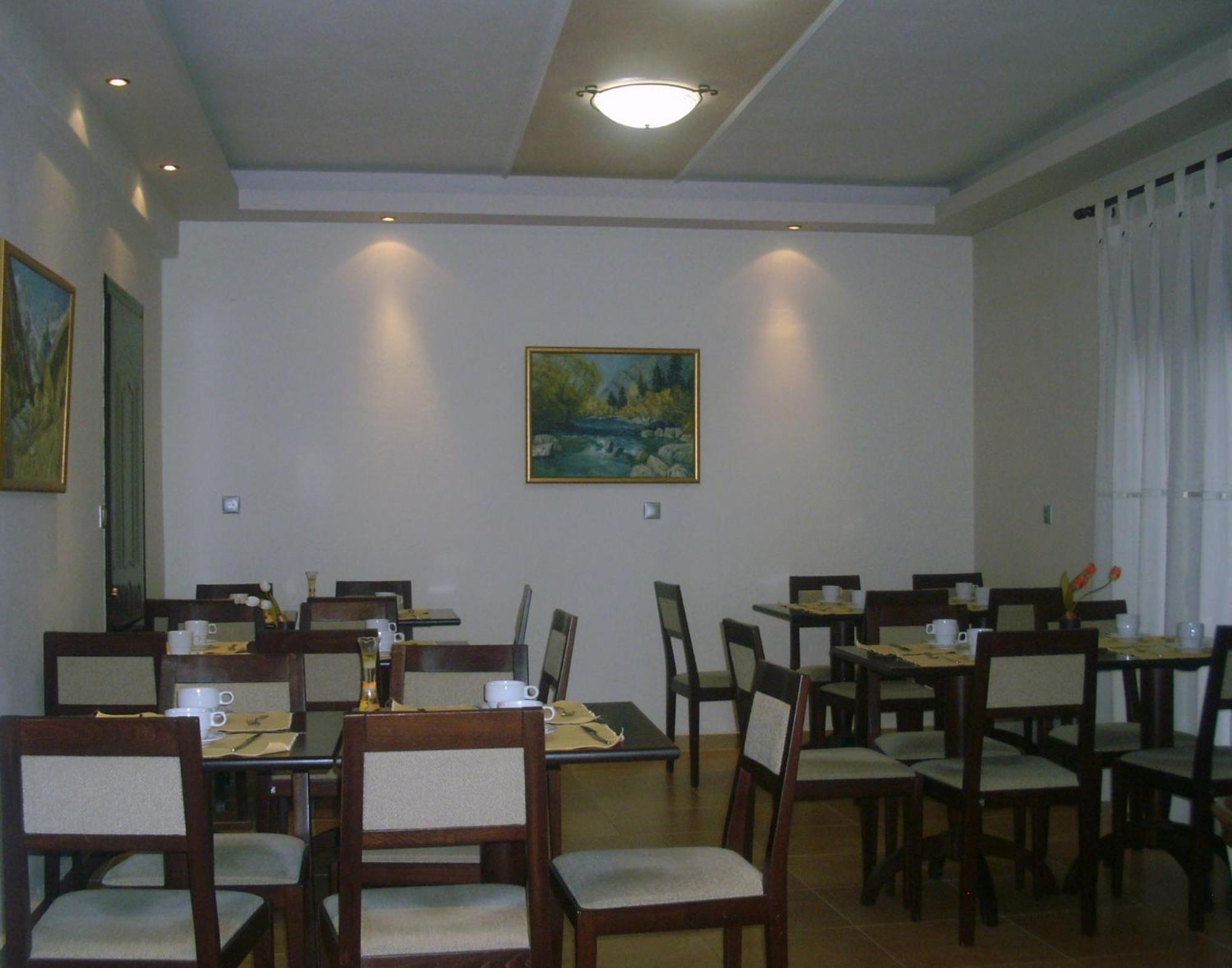 Nostos Hotel Loutraki  Bagian luar foto