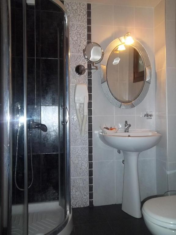 Nostos Hotel Loutraki  Ruang foto